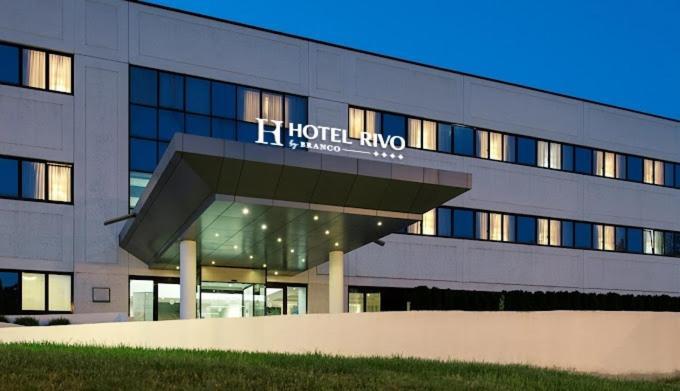 Hotel Rivo 蒂米什瓦拉 外观 照片
