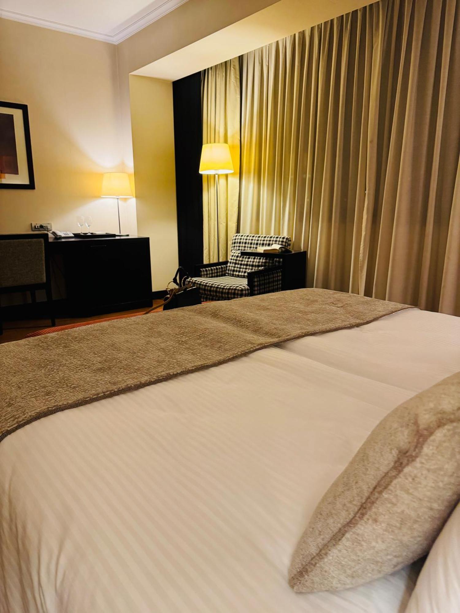 Hotel Rivo 蒂米什瓦拉 外观 照片