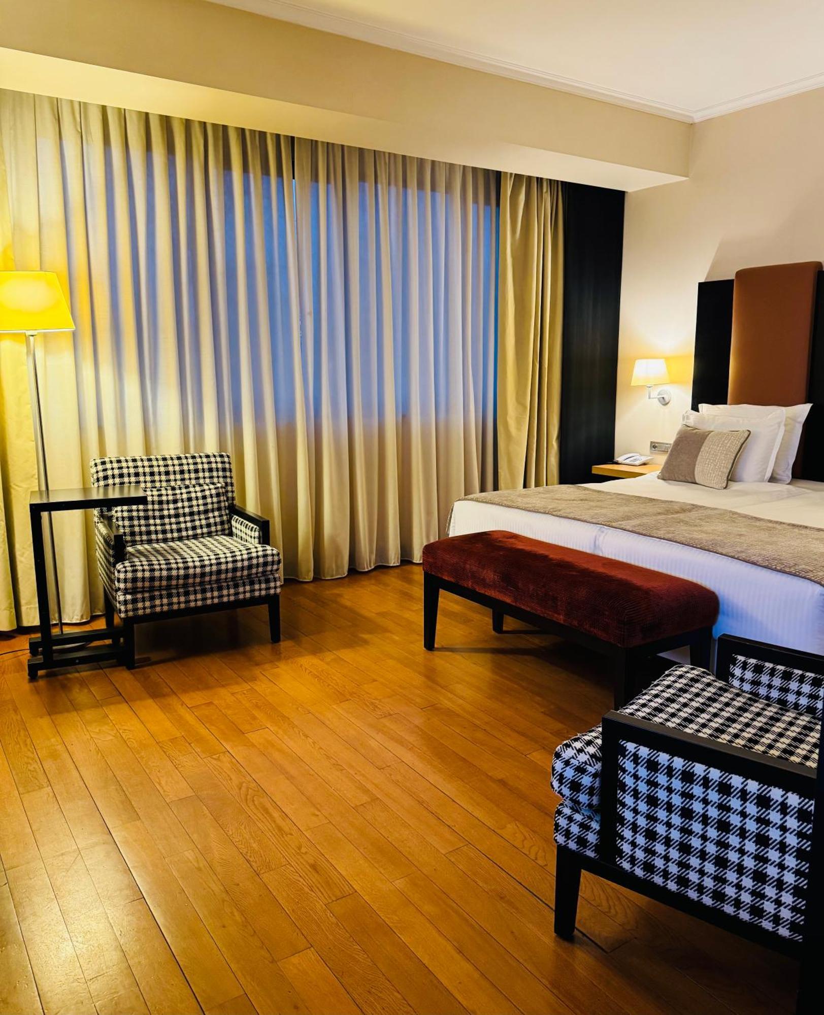 Hotel Rivo 蒂米什瓦拉 外观 照片